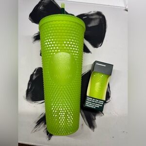 BNWT Lemongrass Glow in the Dark Starbucks 24 oz Tumbler & keychain